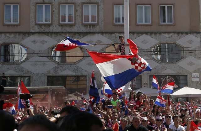"Hrvatska je sa Tompsonom dala auto-gol posle finala"