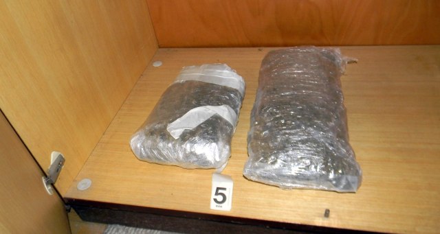 Hapšenje u Beogradu, nađeno 1,6 kilograma narkotika