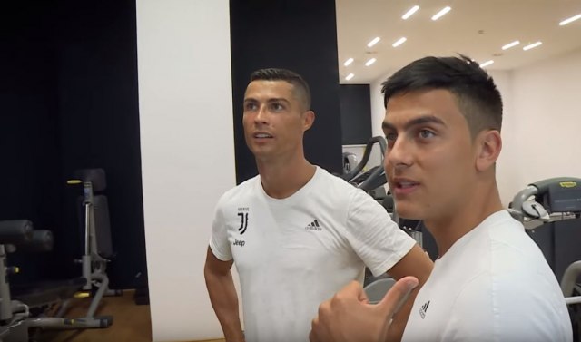Poèeo "italijanski posao" – Ronaldov prvi trening u Juveu (FOTO)