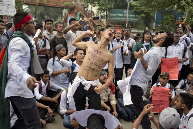 Haos na ulicama Dake: Sukob na protestima, 115 povređenih