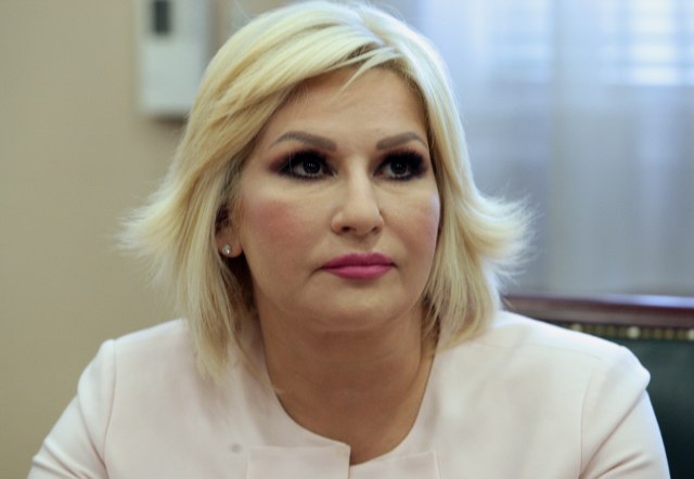 Ministarka otkazala obilazak, hitan sastanak s Vučićem