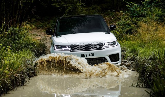 Sa Range Roverom možete u vodu dubine 1m