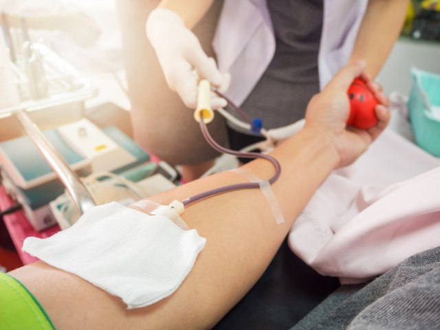 Smanjene rezerve krvi, nedostaju sve krvne grupe