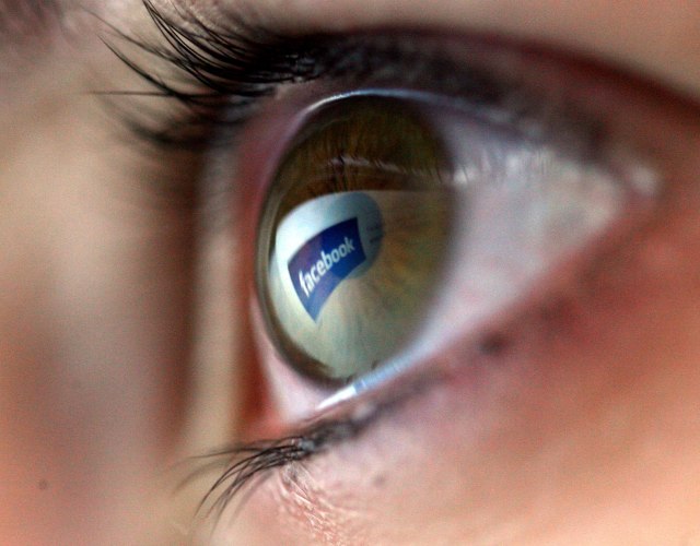 Facebook: Nadziranje i kažnjavanje korisnika u službi vlade