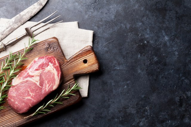 Švercovano meso hteli u viršle i salame - kako da to spreèimo