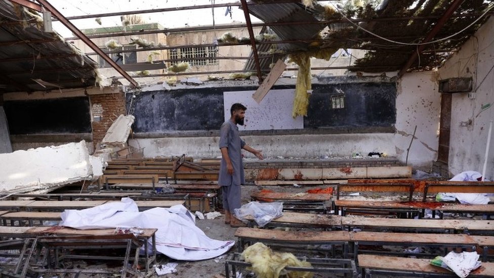 Kabul: Bombaš se razneo tokom predavanja, 48 mrtvih