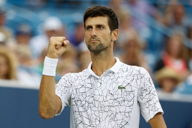Novak se udaljio od Rodžera i primakao Rafi