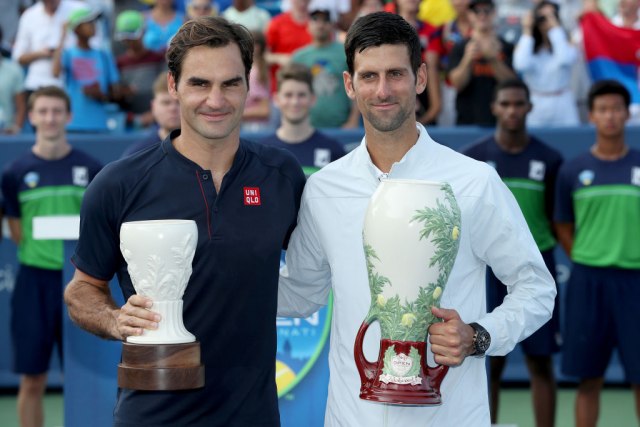 Novak: Psihièki nije bilo lako, gubio sam svaki put od Federera...
