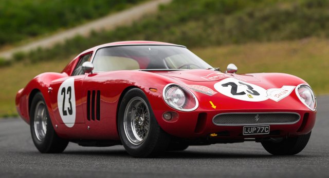 Ferrari iz 1962. prodat za skoro 50 miliona dolara