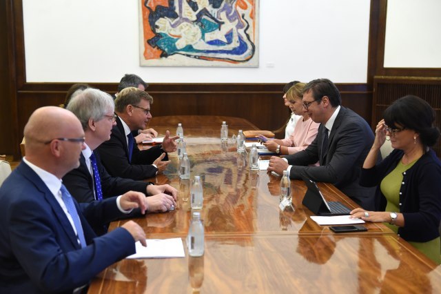 Vucic: "Kosovo deal is crucial"