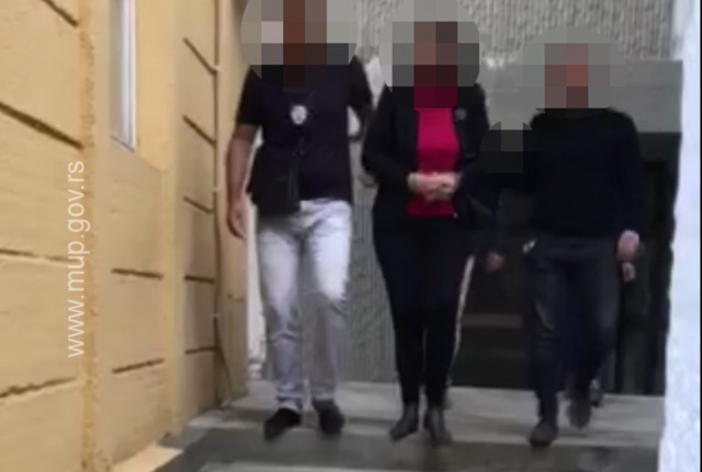 Uhapšena lekarka zbog primanja mita za abortus VIDEO