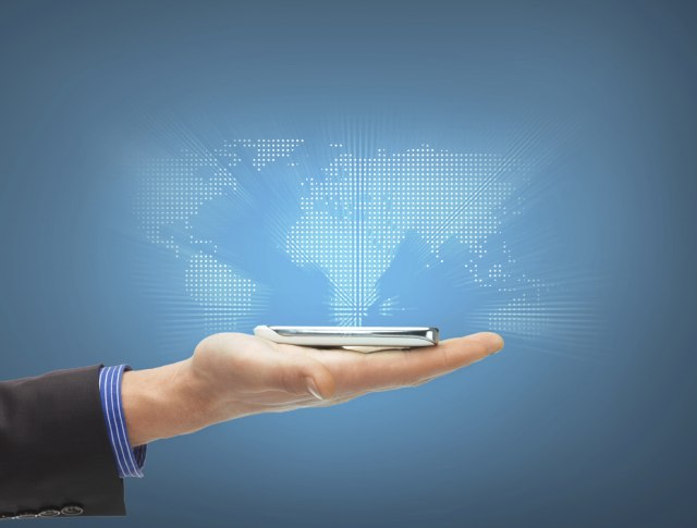 "Megabajt u romingu biæe 70 centi, sada je 14 EUR"