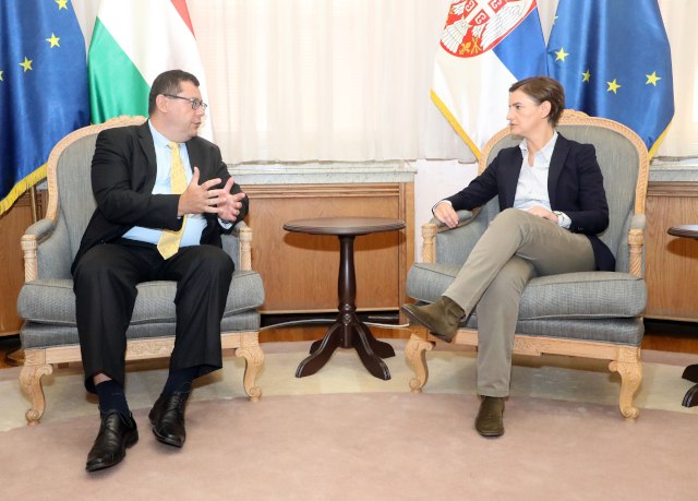 Expansion of economic cooperation with Hungary