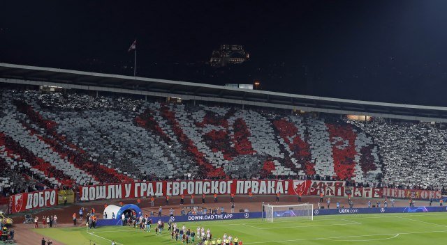 Kako su "Delije" doèekale toliko željenu Ligu šampiona FOTO