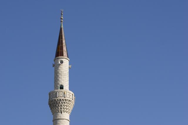Srušena jedna od najstarijih džamija u Novom Pazaru
