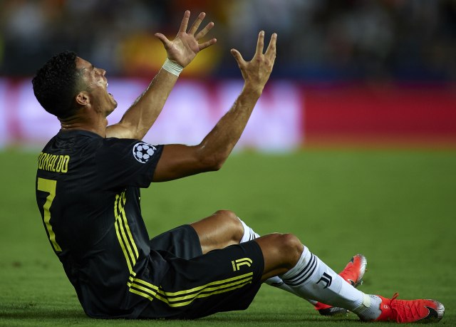 UEFA sledeæe nedelje odluèuje o Ronaldovoj kazni