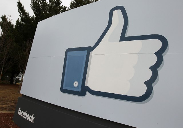Evropski poslanici traže kontrolu zaštite podataka na Facebooku
