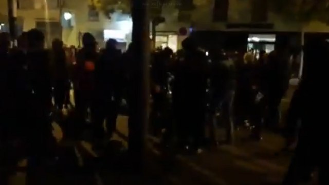 Incidenti u Parizu ispred stadiona "Park prinèeva" VIDEO