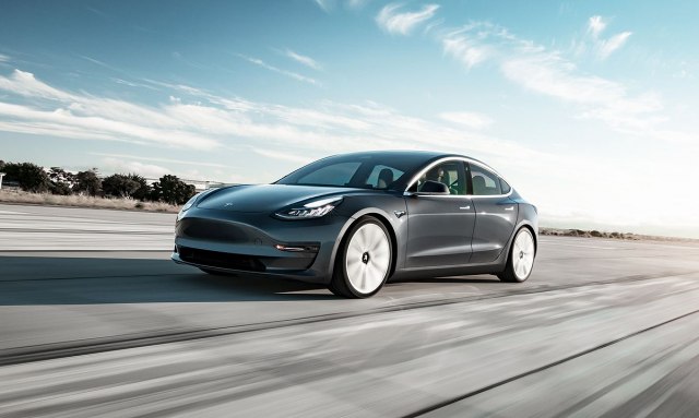 Tesla Model 3 kao nijedan drugi električni automobil