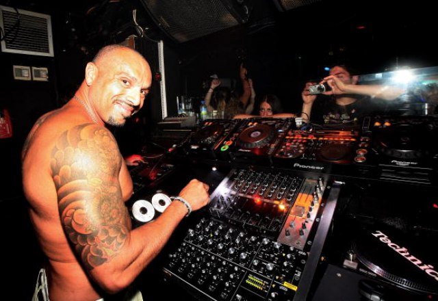 Slavni DJ uhapšen zbog posedovanja droge