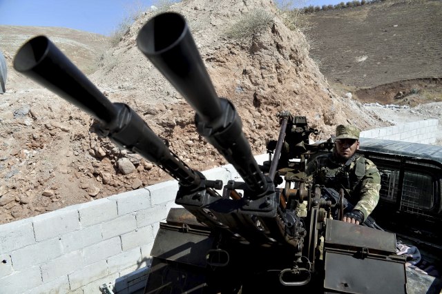Turska:Sirijski pobunjenici povukli teško naoružanje