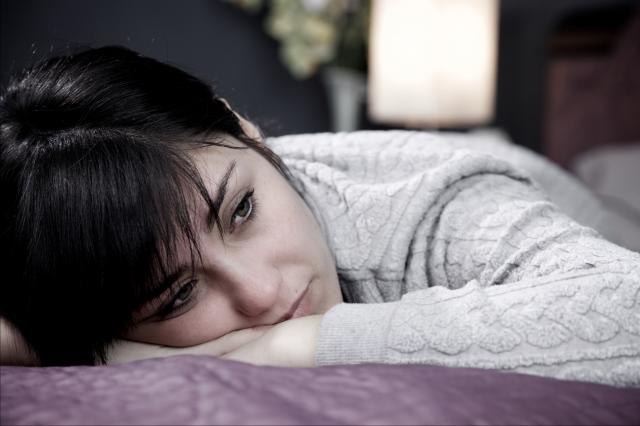 Pet razloga zašto neke žene privlaèe pogrešne muškarce