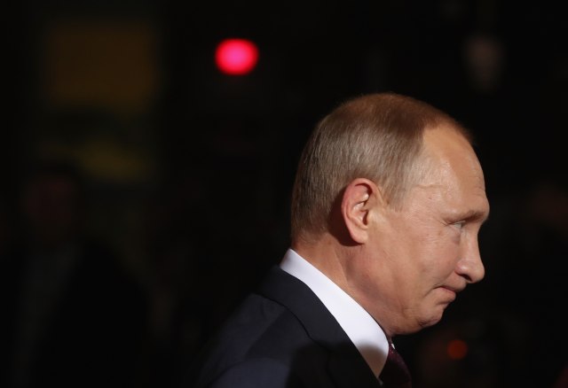 Putinu prekipelo: Potpis - zvanièno kreæe obraèun
