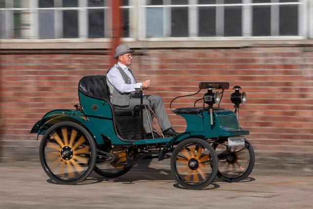 Od šivaæe mašine do Insignije – 120 godina Opel automobila FOTO/VIDEO