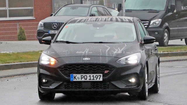 Ford Focus ST prvi put bez kamuflaže FOTO