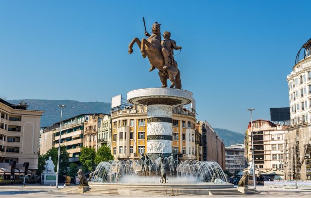 Skoplje: Grad statua i spomenika koji strancima nisu jasni