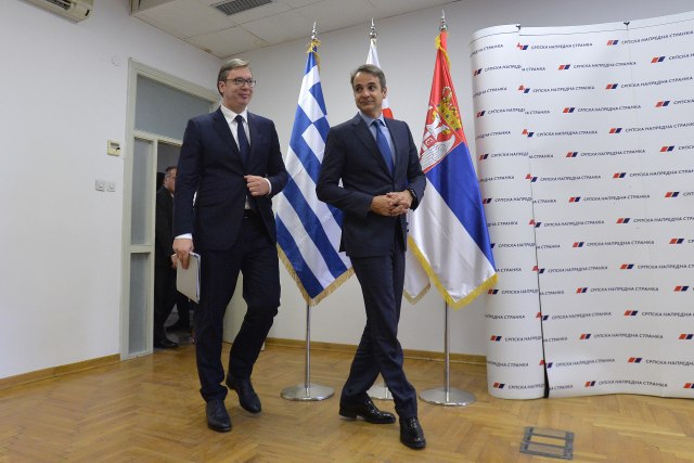 Vučić: Da bacim senku na sve žrtve koje je Srbija dala?
