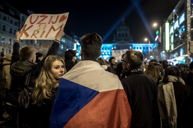 Hiljade Čeha traži ostavku premijera Babiša FOTO