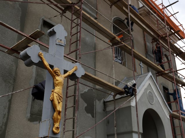 Napad molotovljevim koktelima na crkvu u Kijevu