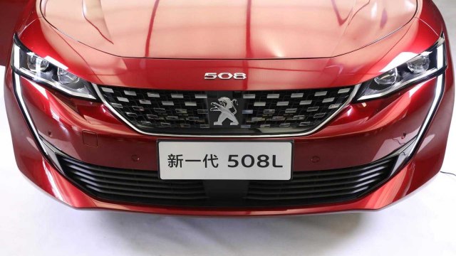 Kinezi dobili produženi, komforniji Peugeot 508 FOTO