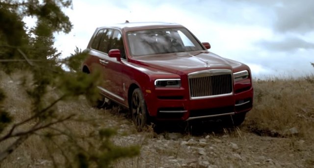 Rolls-Royce u neočekivanom okruženju VIDEO