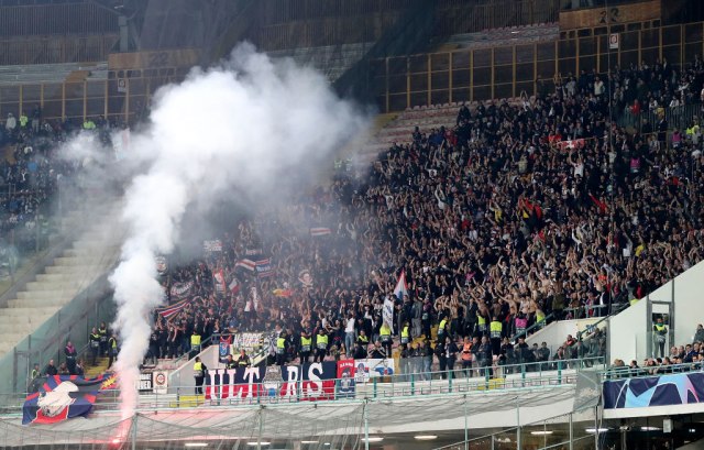 UEFA odlaže kaznu za PSŽ zbog divljanja huligana posle Zvezde