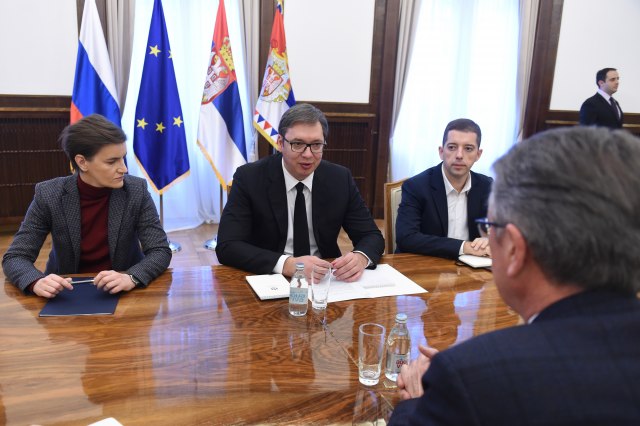 Vučić Čepurinu: Nemamo više razloga za poverenje u NATO