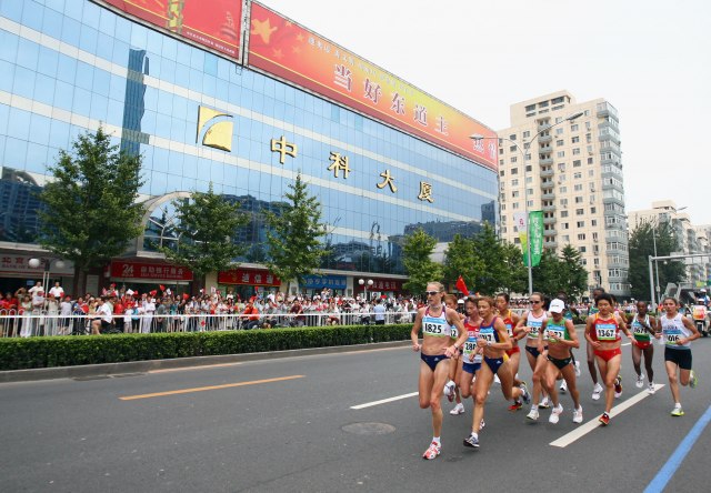 Maratonci varali u Šenženu – trèali kroz grmlje