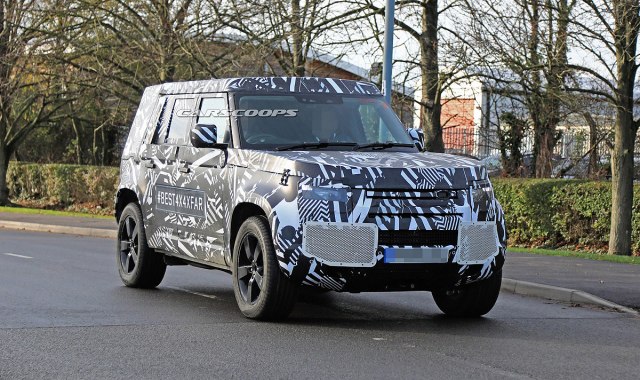 Naziru se obrisi novog Land Rover Defendera