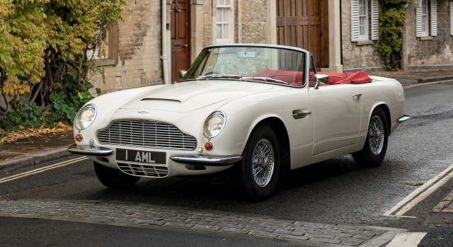 Aston Martin spasava klasike pretvarajuæi ih u EV automobile FOTO