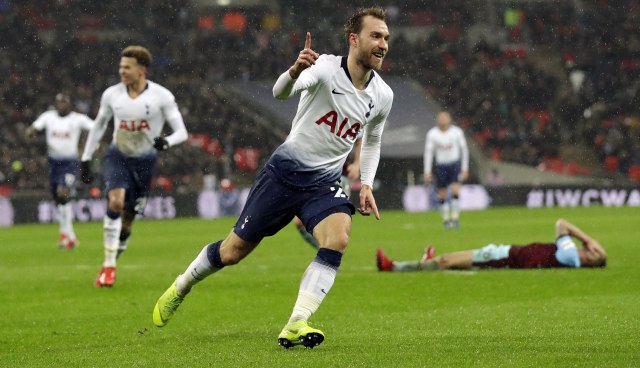 Luka junak Palasa, Eriksen u 91. ostavio Totenhem šampionskoj trci