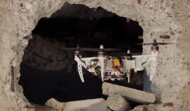 Ovaj mali leteæi robot predstavlja buduænost spasavanja ljudi VIDEO