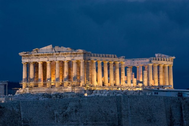 Partenon na Akropolju proglašen najlepšom graðevinom na svetu
