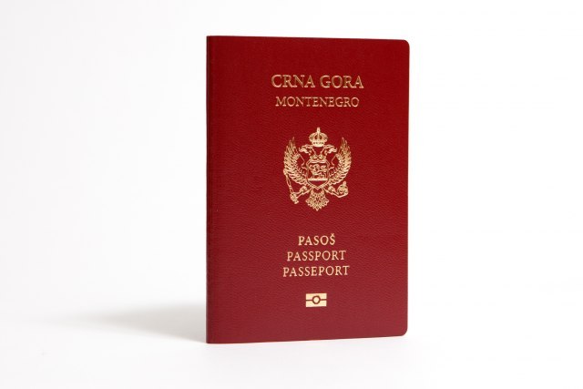Montenegro gives passports in exchange for investment