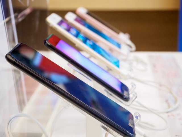 Šest pametnih telefona koji su obeležili 2018. godinu