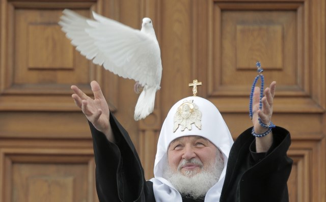 Russian patriarch: Smart phones lead to Antichrist