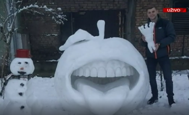 Rezbari zube u voæu i povræu, a ovo je napravio od snega VIDEO