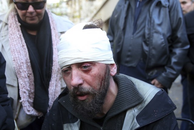 Reporteri povreðeni u Atini: "Napad isplaniran" FOTO