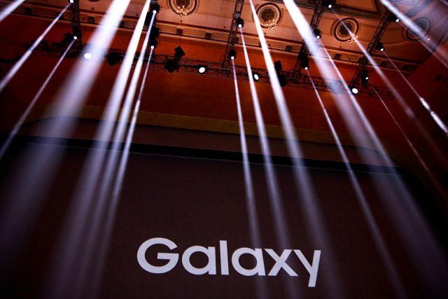 Novi Samsungov Galaxy stiže sa ogromnom baterijom i brzim punjenjem?