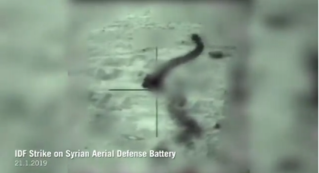 Objavljen snimak izraelskih udara u Siriji VIDEO